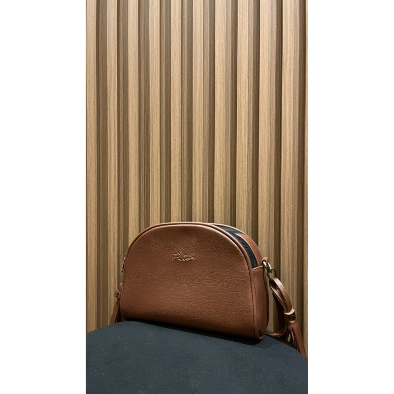 Preloved Sling Bag Wanita