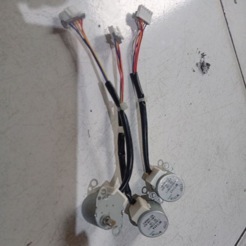 dinamo swing ac sharp ucy-gree