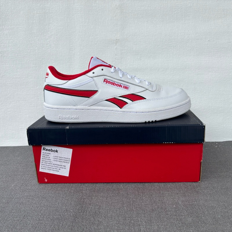 Sepatu REEBOK CLUB C REVENGE Original Resmi 100033713