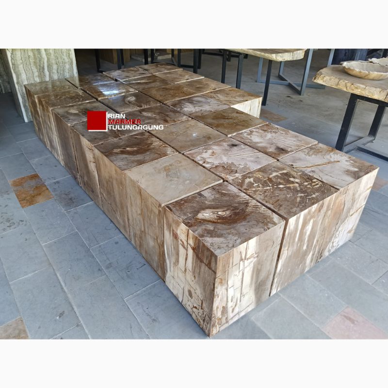 Kursi Kotak kubus Rakitan fosil kayu coklat natural