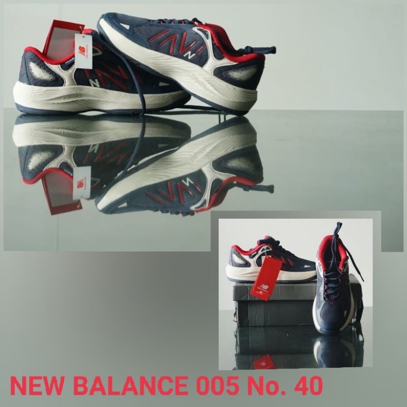 Sepatu NB 005