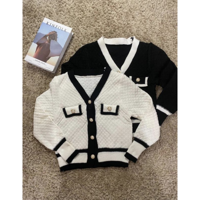 Outer Rajut Korean Style Black n White NEW bukan THRIFT