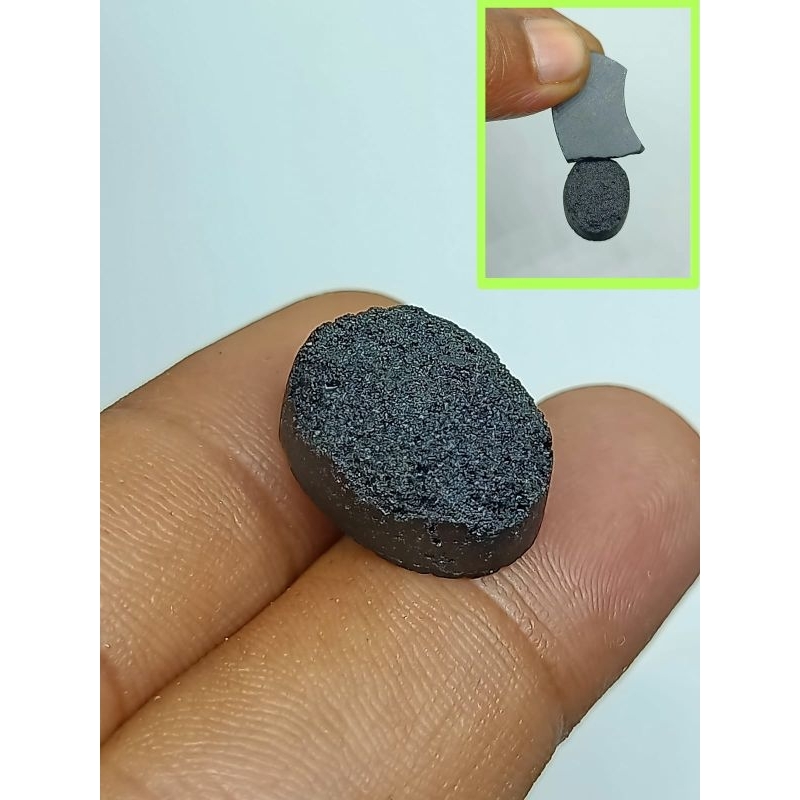Batu Meteor Badar Besi , Natural Nempel Magnet