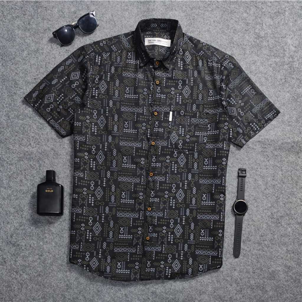 Detak Original Kemeja Batik Songket Pria Lengan Pendek Poplin Hitam Arrow Casual Slimfit