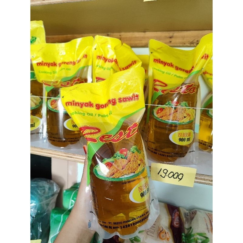 

Minyak Goreng Resto Pouch 900 Ml
