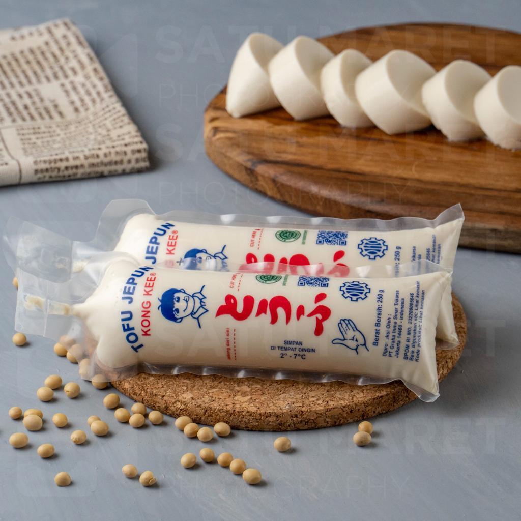 

KongKee Tahu Sutra Japanese Silken Tofu 250 Gr