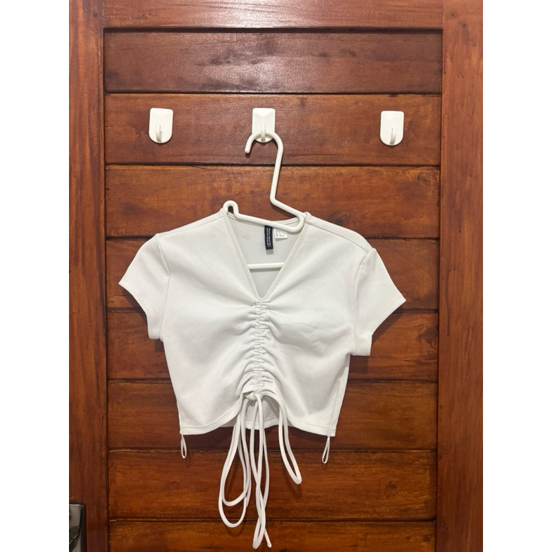 Preloved H&M/HNM Original - atasan crop top serut tali putih / crop top waita/ atasan wanita remaja