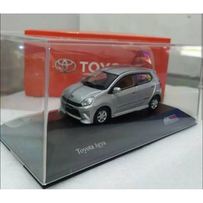miniatur mobil avanza eje mld cantik