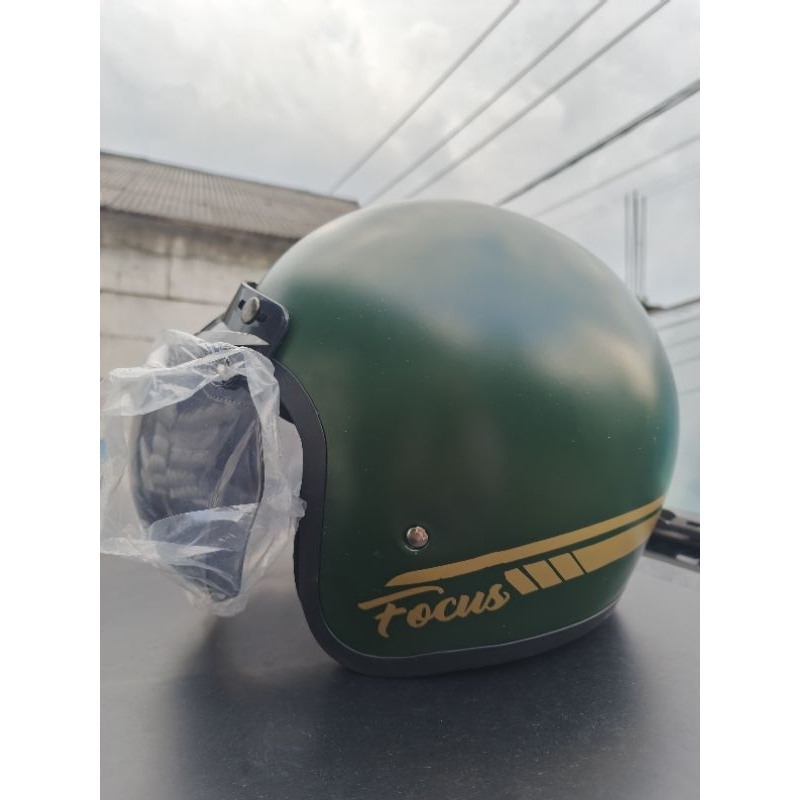 helm wanita model.bogo merk focus