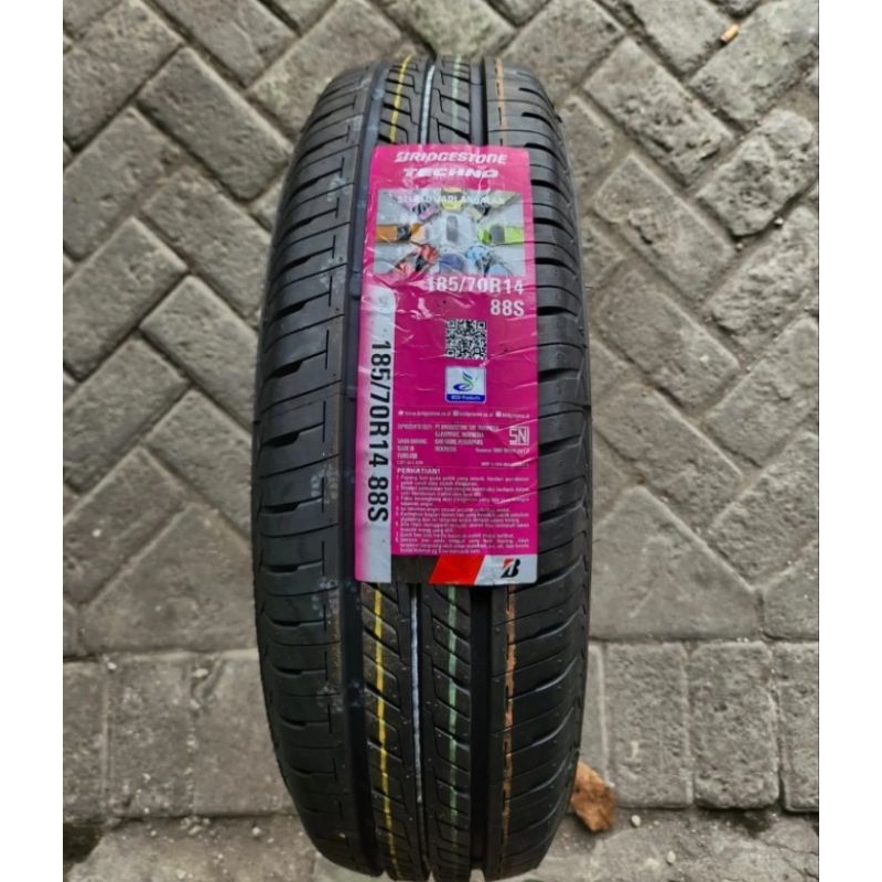 Ban mobil Avanza Xenia 185/70 R14 Bridgestone Techno