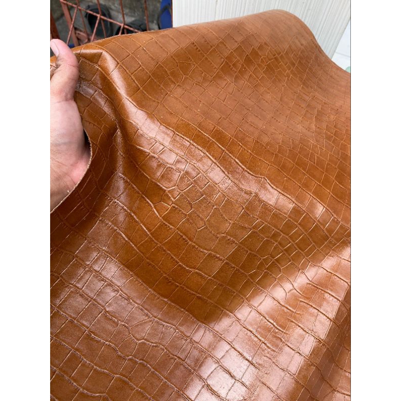 kulit sapi embos croco