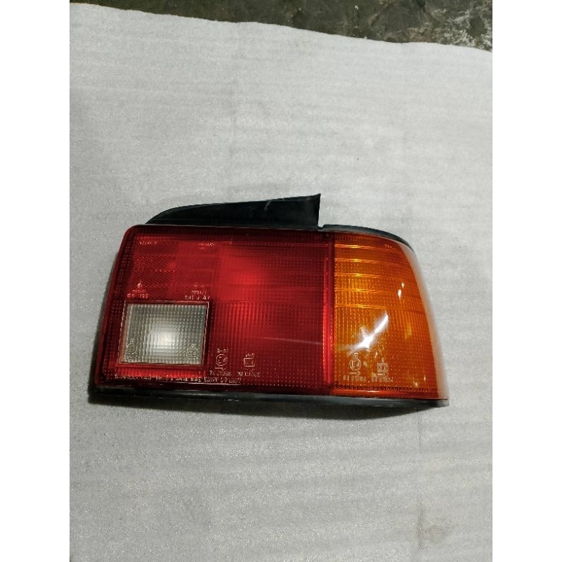 stoplamp lampu belakang Daihatsu charade classy kanan  copotan