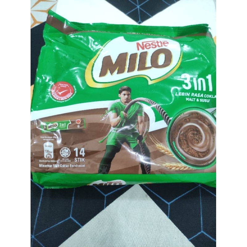 

Milo Stik 3 in 1 Lebih rasa coklat malt dan susu