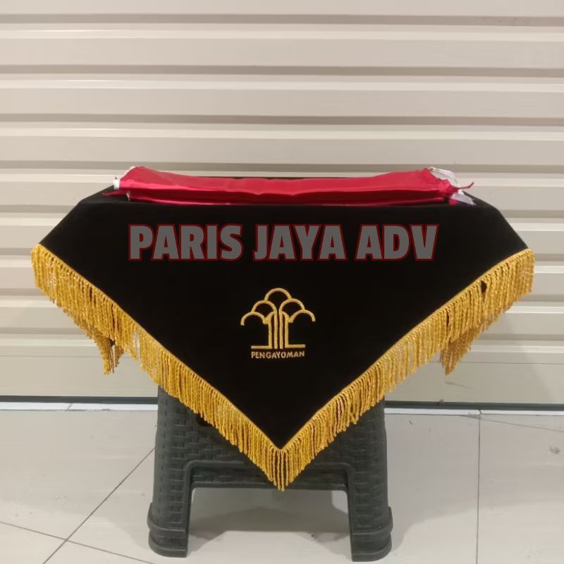 taplak meja/baki COSTUM logo suka suka ukuran 70cm x 70cm