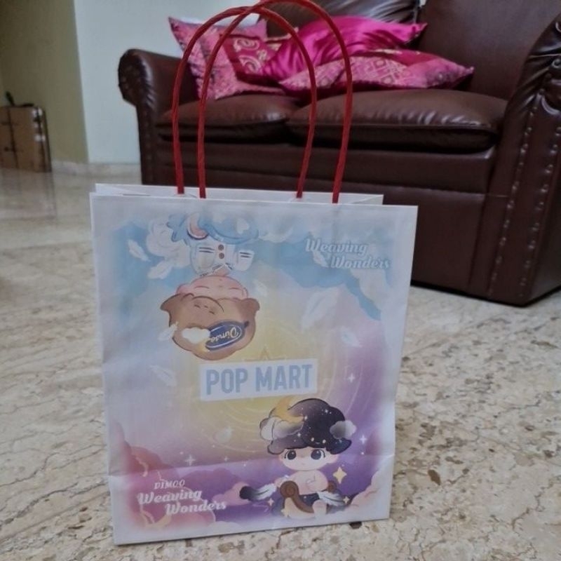 

Paper Bag Pop Mart Dimoo Medium atau Small