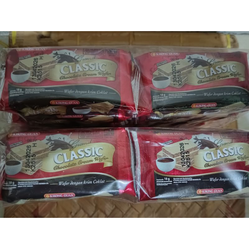 

Wafer Coklat Khong guan 18 gr isi 10 biji