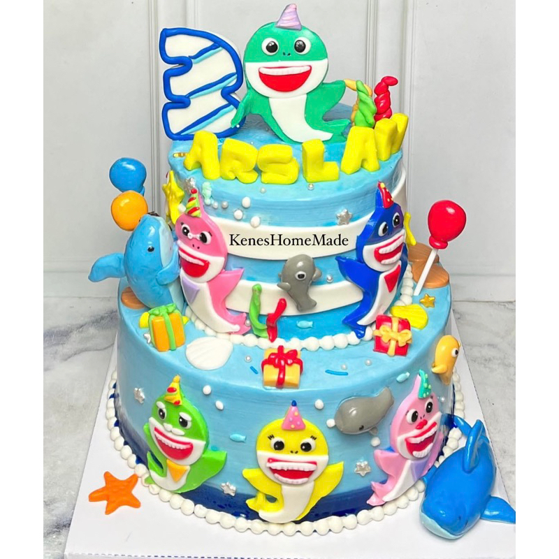 

Kue Ulang Tahun Baby Shark / Cake Ultah Baby Shark