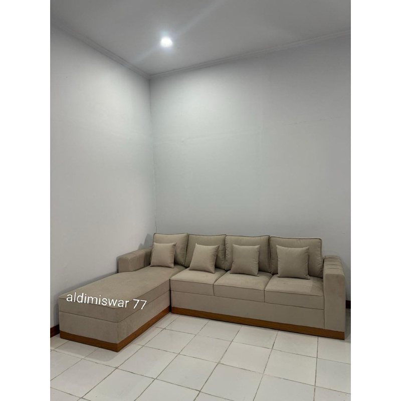 Sofa l santai/ sofa l minimalis / sofa kaki lis kayu