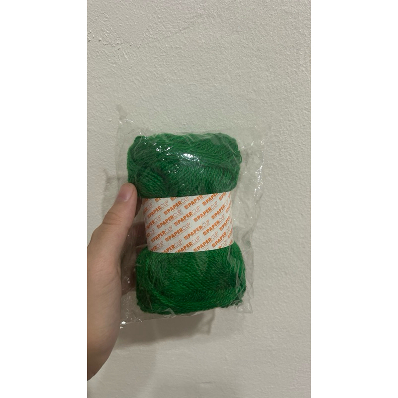 Benang Wol Hijau