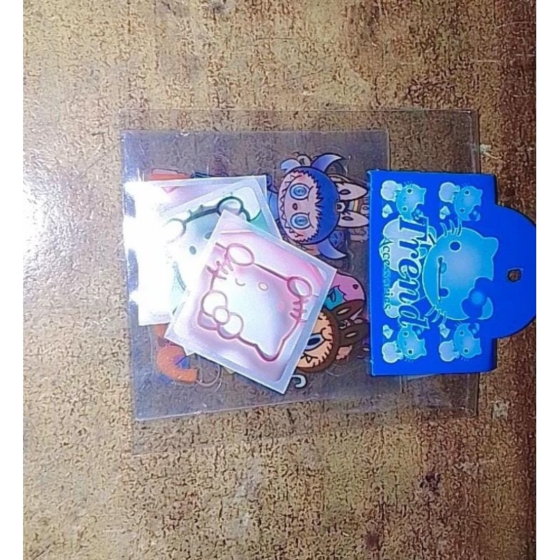 

stiker-anti-air-labubu(read'desk)