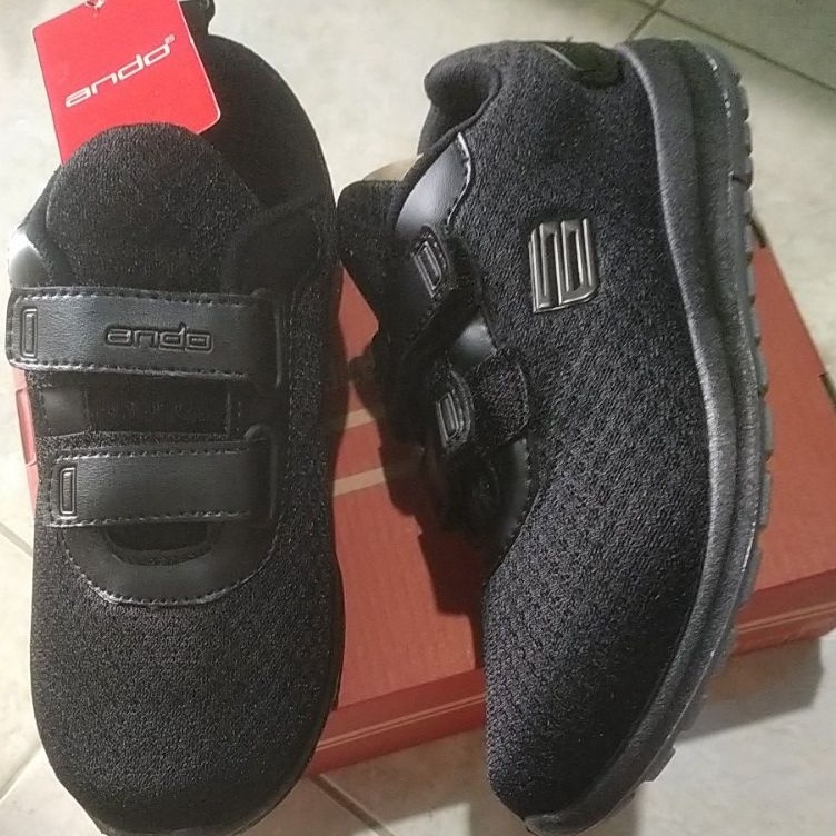 KODE I33Y Sepatu Anak Sekolah Ando Perekat