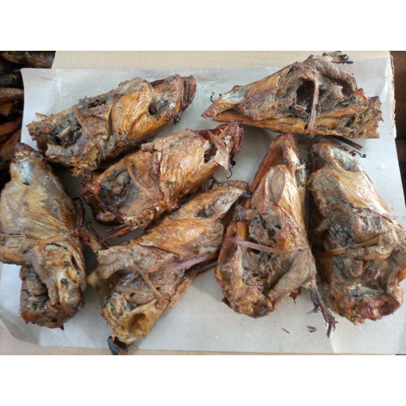 

IKAN ASAP KEPALA MANYUNG PER 1 PC