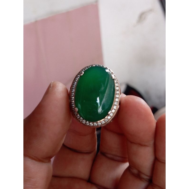 BATU BACAN GULAO