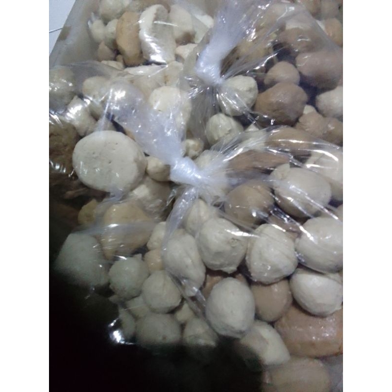 

bakso dan basreng campuran (enak,gurih dan nikmat) 800g