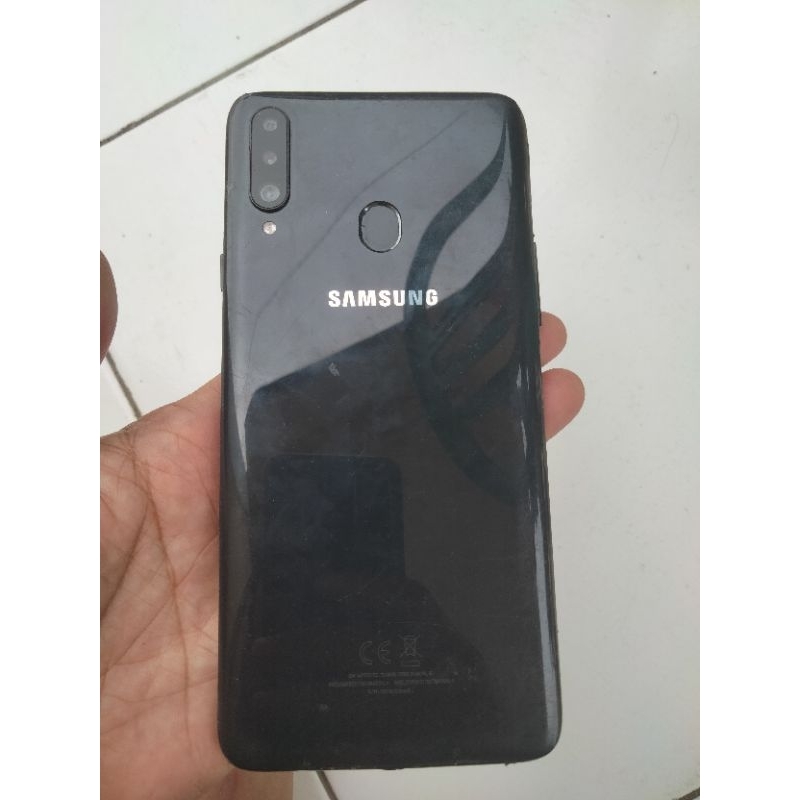Hp bekas second Minus Samsung A20s