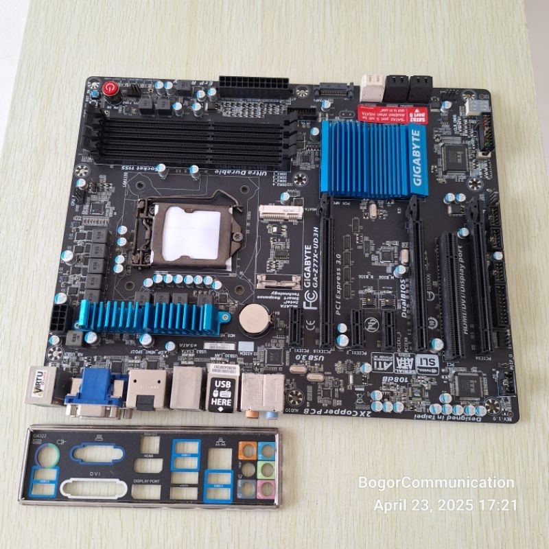 Motherboard Z77 Gigabyte GA-Z77X-UD3H Intel Sandy Ivy Bridge 1155 DDR3