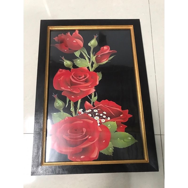 hiasan dinding gambar bunga mawar merah plus bingkai