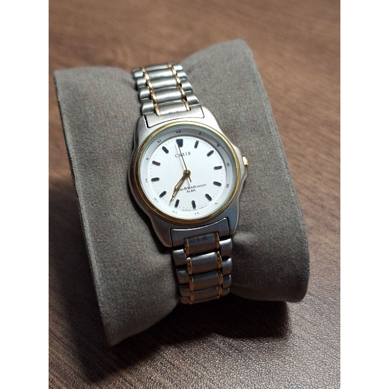 Preloved Jam Tangan wanita Alba Carib analog