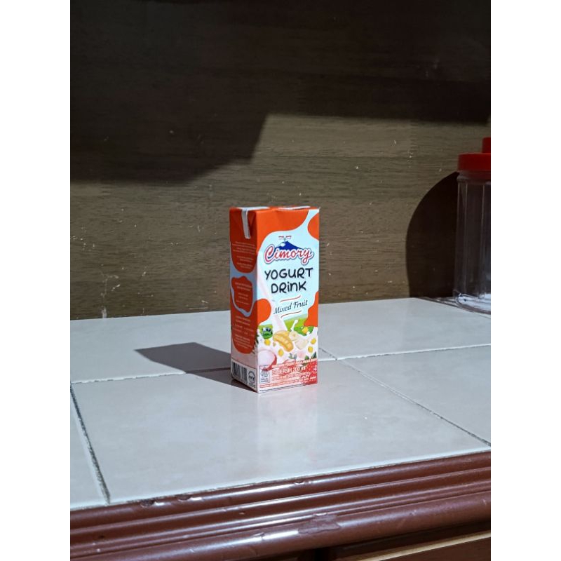 

Cimory Yogurt Strawberry