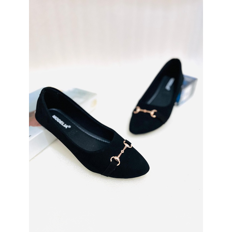Sepatu Wanita-Balet Flat Shoes Ring Panjang Kerja Karet Hitam