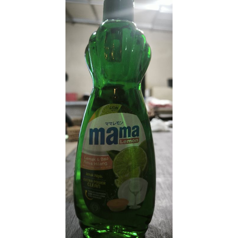 Mama Lemon Botol 750ML