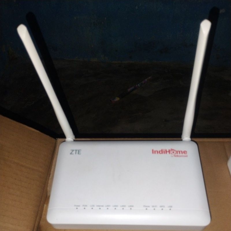 ZTE GPON F670L DUALBAND