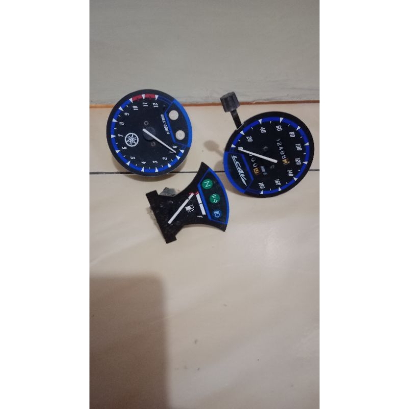 mesin spidometer satu set vixion old original sekond