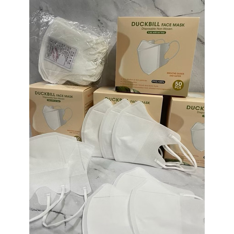 MASKER DUCKBILL Y&B CARE HITAM PUTIH 3 PLY ISI 50 PICIS