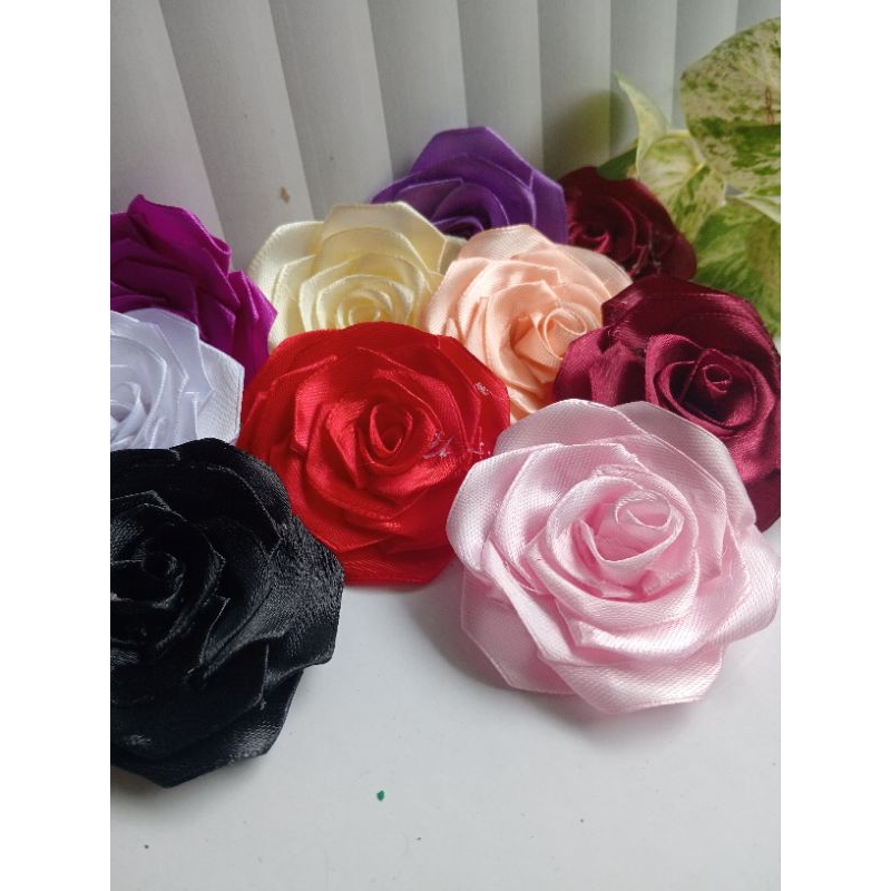 bunga  mawar satin satuan