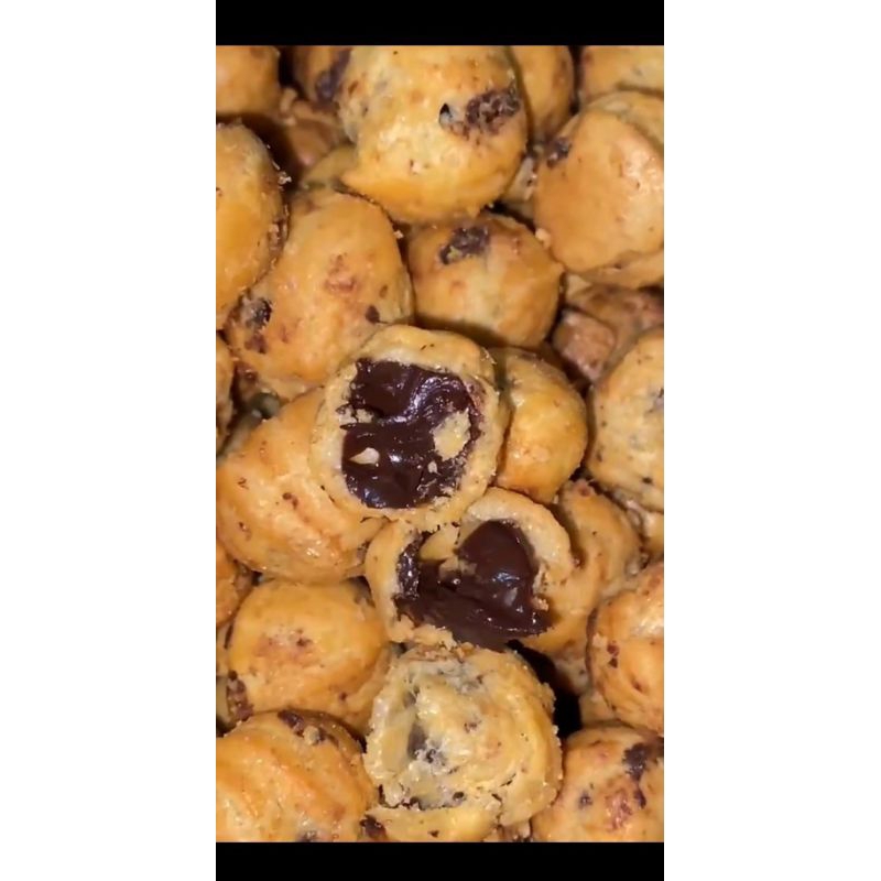

Soes coklat lumer ngemilyeu