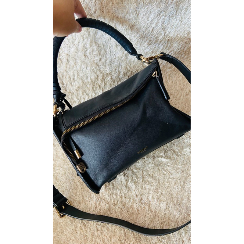 Hongu sling bag