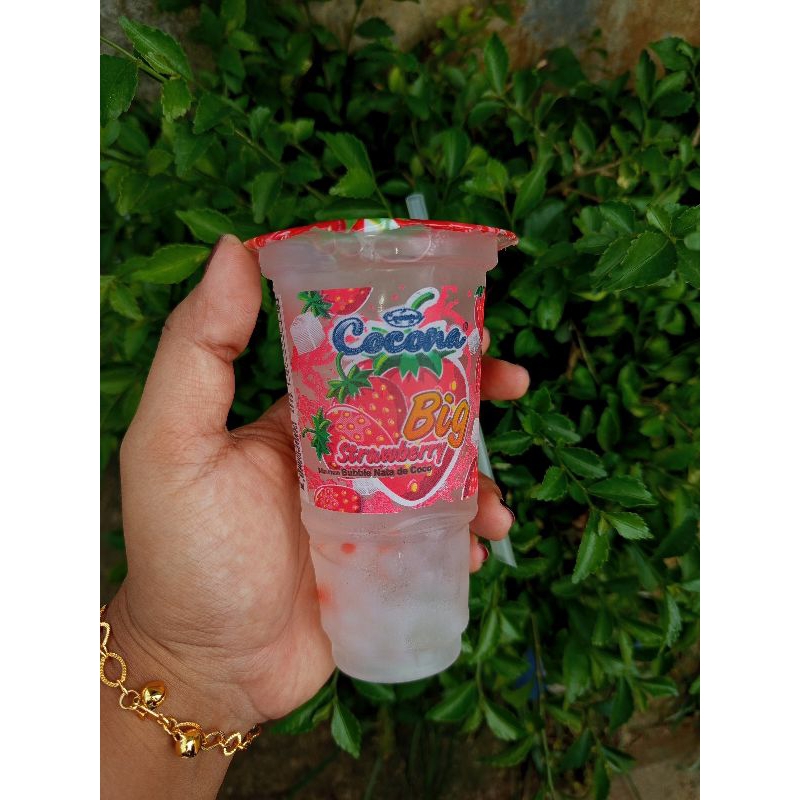 

cocona BIG Minuman Coco Jelly aneka rasa /stroberi/Leci/Mangga Madu/Bubble Gum - isi 6 cup