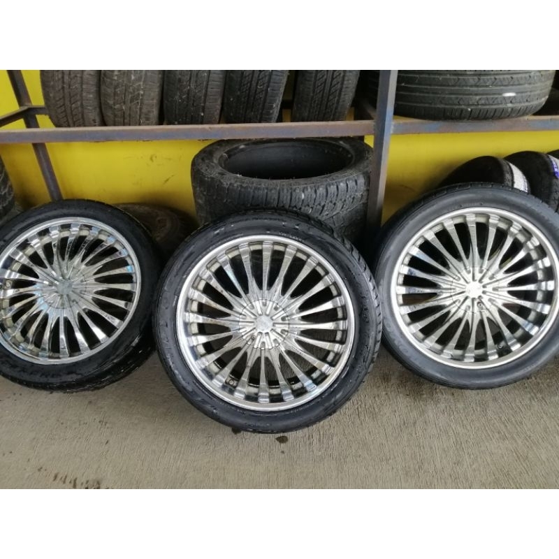 BAN TOYO 245/45 RING 20 + VELG