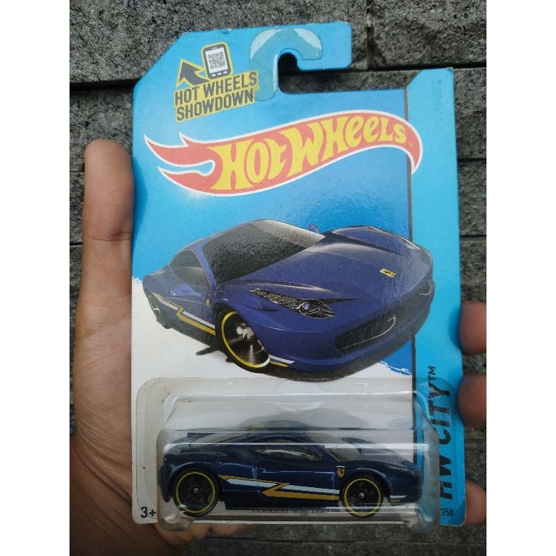 Hotwheels Ferrari 458 Italia / diecast