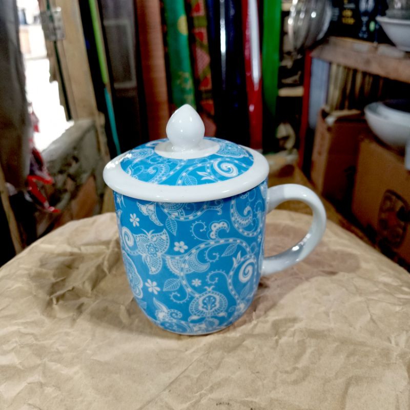 Mug Kopi + Tutup Motif Batik Bahan Keramik 500ml