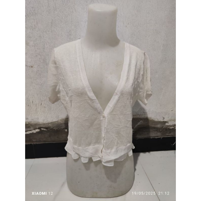 outer atasan wanita putih rajut tipis adem
