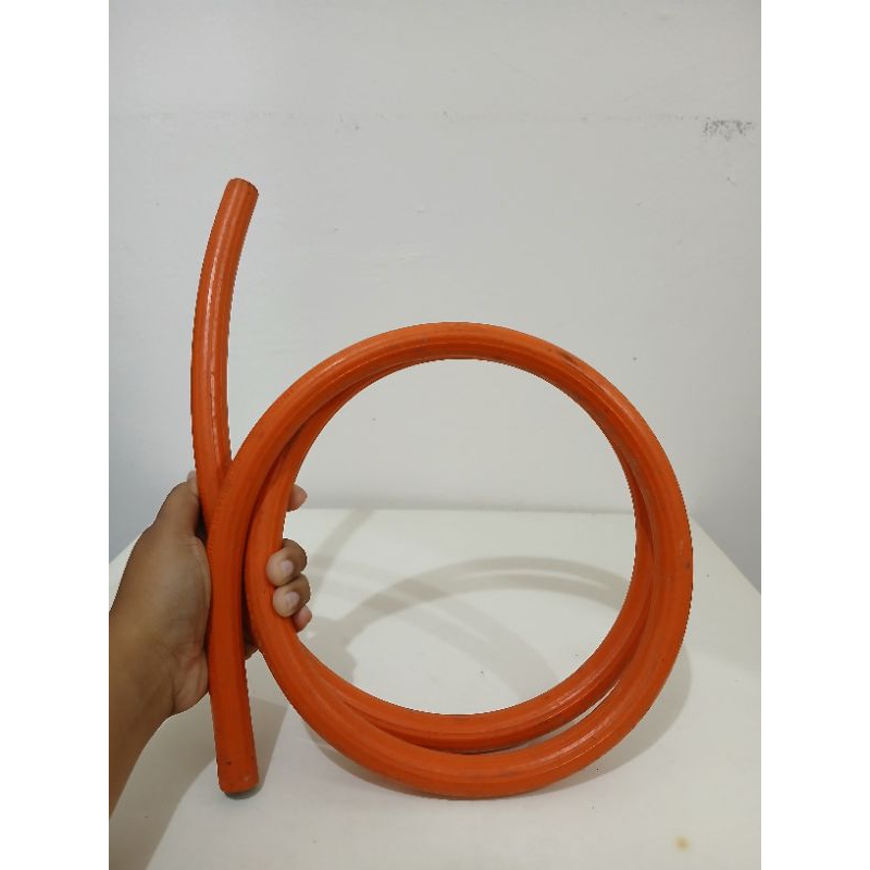 SELANG GAS LPG 3 LAPIS STANDAR SNI
