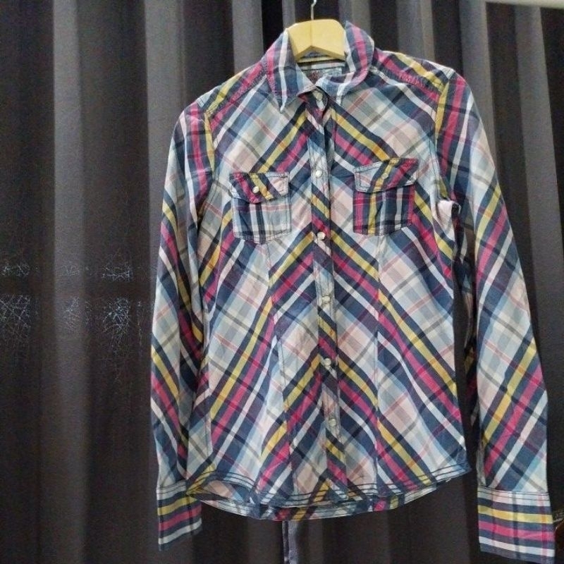 preloved kemeja nevada