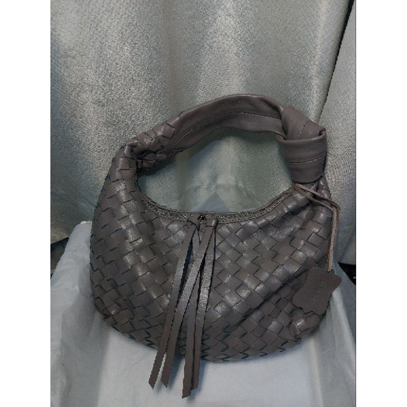 Preloved Kaynn Ammara Stonegrey