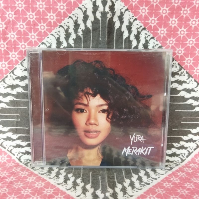 CD Yura - Merakit - Segel
